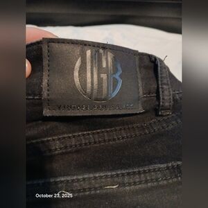 Mens VGB Black Shorts